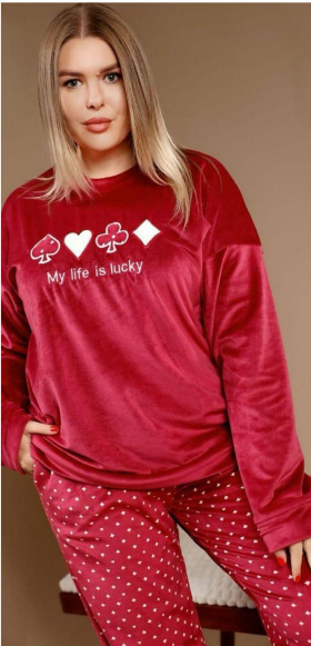 Red Velvet Dots – ترنج قطيفة نقط أبيض