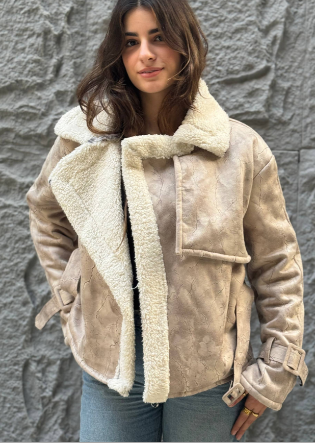 ✨ جاكيت تريندي فرو بحزام ✨