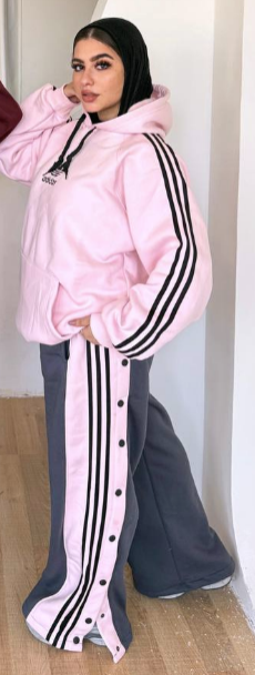 سوت أديداس زراير من الجنب