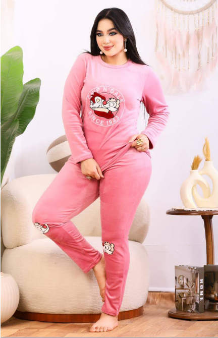 Printed Velvet Duo – ترنج قطيفة بطبعات شبابية