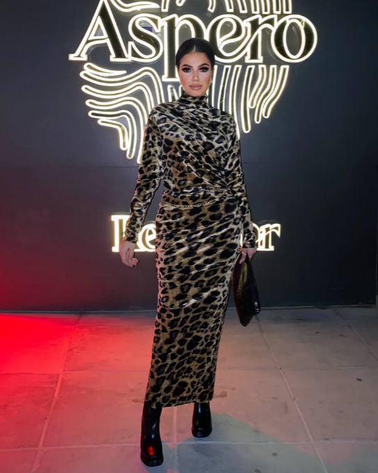 فستان تايجر قطيفة شتوي – Velvet Tiger Winter Dress