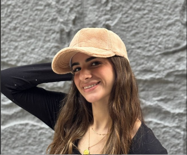 كاب فرو شتوي سادة – Classic Winter Fur Cape